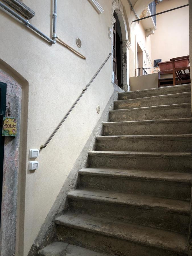 Il Minotauro B&B A 5 Minuti Da Popoli Vittorito Ngoại thất bức ảnh