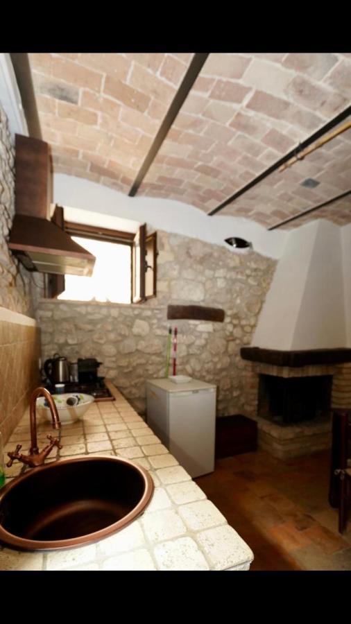 Il Minotauro B&B A 5 Minuti Da Popoli Vittorito Ngoại thất bức ảnh