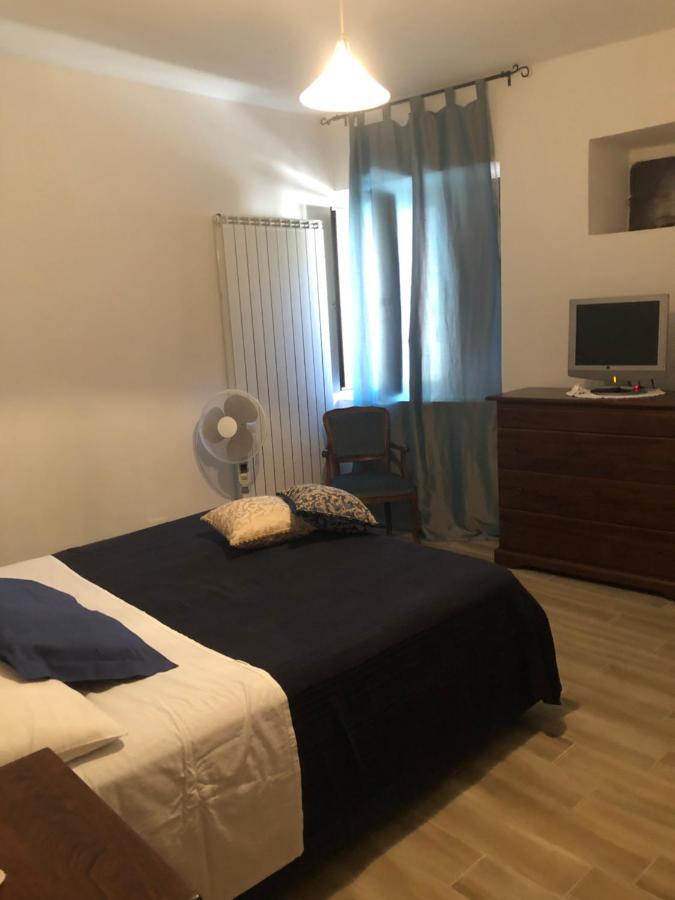 Il Minotauro B&B A 5 Minuti Da Popoli Vittorito Ngoại thất bức ảnh